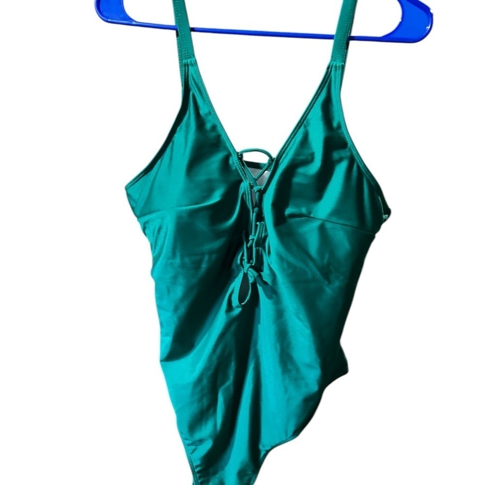 Shein Green One Piece Swimsuit with Plunging Neckline and Spaghetti Straps